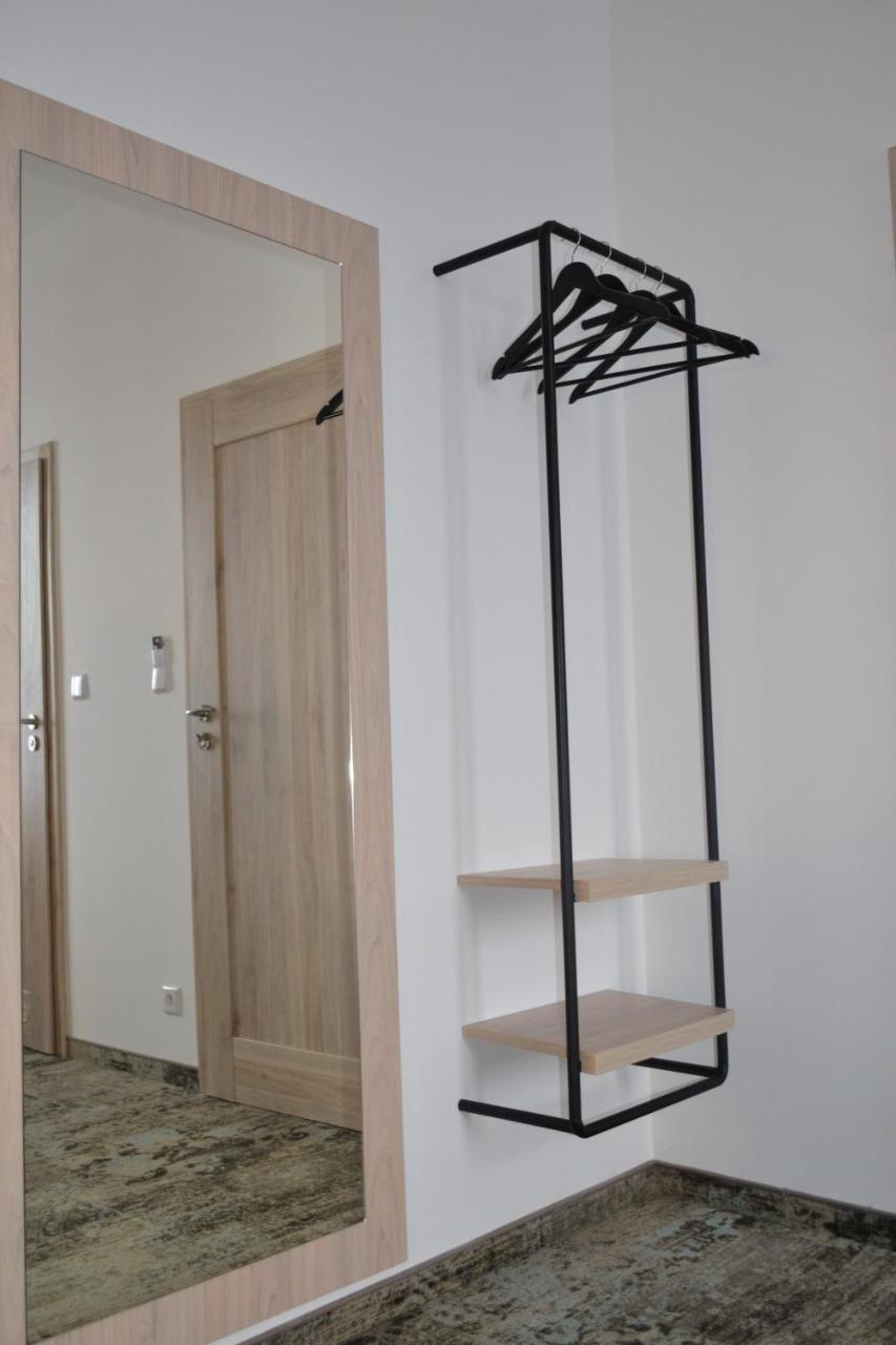 Apartment Smartrooms *